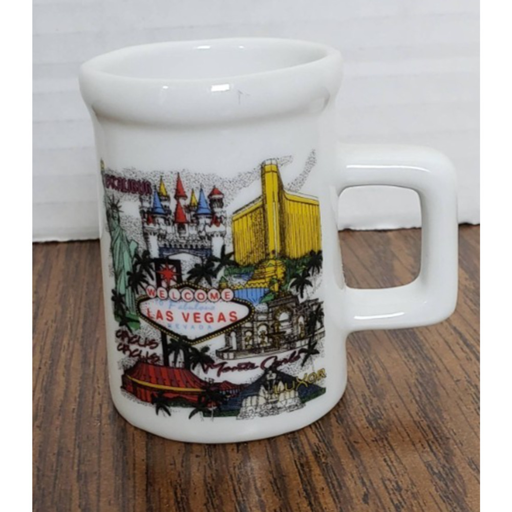 Las Vegas Sign Souvenir Vegas Strip Novelty Mini Mug Toothpick Holder Shot Glass
